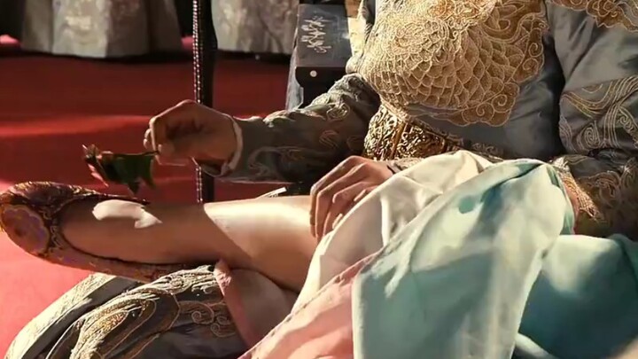 Nona, tenanglah, mereka takkan bertahan hingga besok.