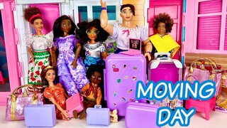 Disney Encanto Mirabel Doll Family Packing and Moving to a New House