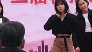 新余四中艺术节 《hey mama 》c 位初三小姐姐直拍（自制）我愿称之为小noze