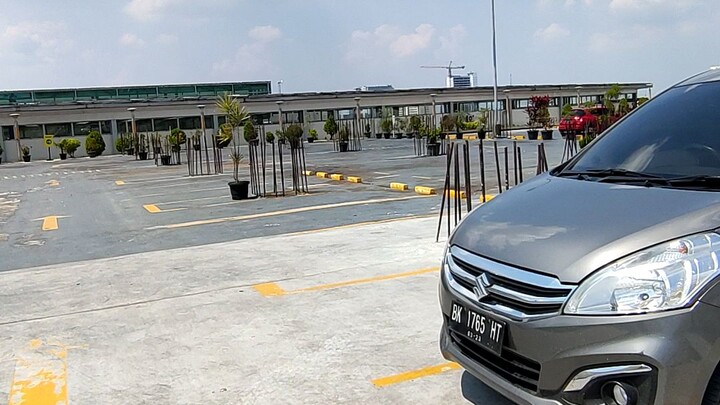 Plaza Medan Fair (Carrefour) Parkingspot.