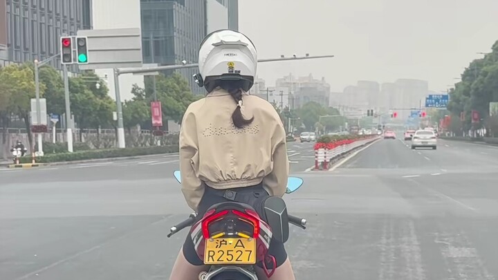 多虑了哈哈哈哈哈#女骑