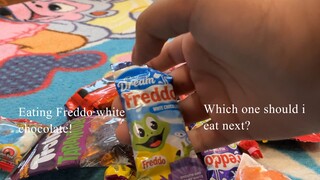 Felicia’s Halloween Chocolate Eating Series 🎃 - Freddo x Dream White Chocolate | S1 E1