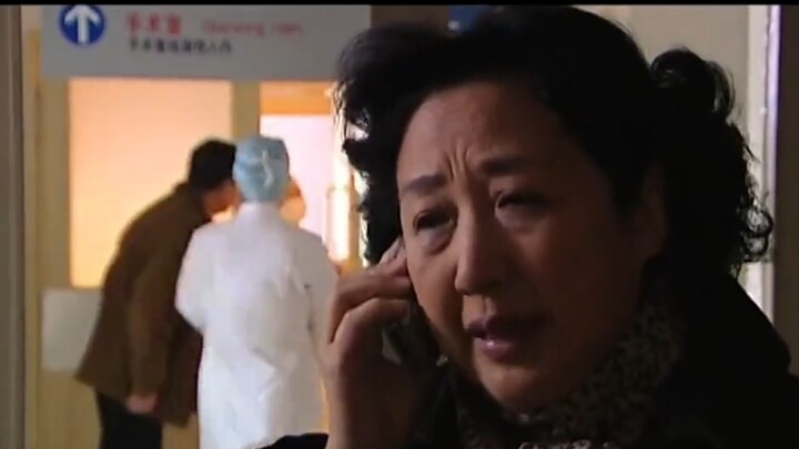 Mẹ chồng hỏi chọn giữ mẹ hay giữ con, cách xử trí của người chồng thật ấm lòng; cuối cùng vợ đã顺利 si