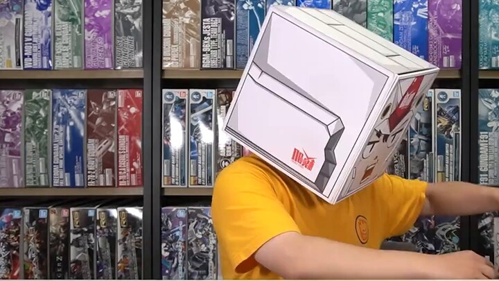 Unboxing a 2,000-yuan Gundam model from a group member's inventory! Chieftain is a professional at f