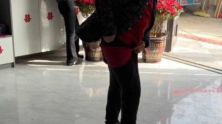 Loving family, hahaha hahaha!