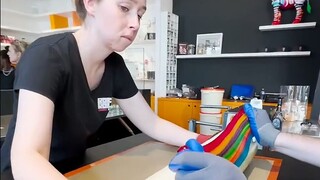 Make handmade candies with different flavors and patterns, and it’s so stress-free when you finally 