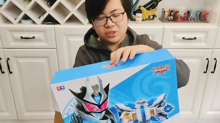 Satu-satunya pilihan, langkah yang tak berdaya... Unboxing dan Uji Coba Armor Hero Tsunami Screaming