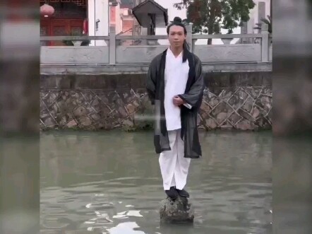 大师：一会我尽量出丑