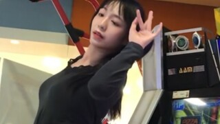 【Ukeylee】E-dance fame lovesick girl dance machine on board! BLACKPINK's songs must have me!