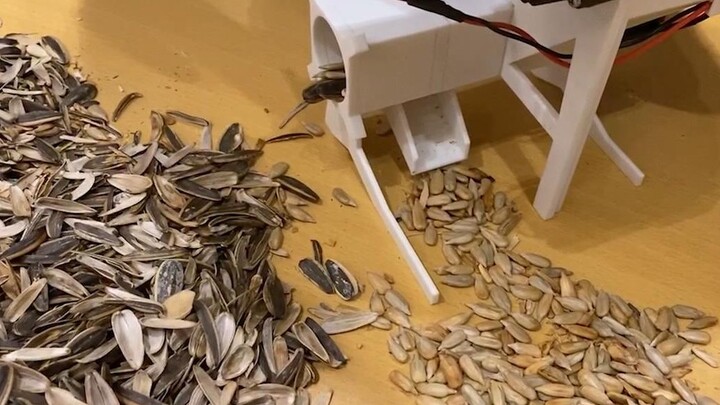 [DIY]Cách làm máy bóc vỏ các loại hạt