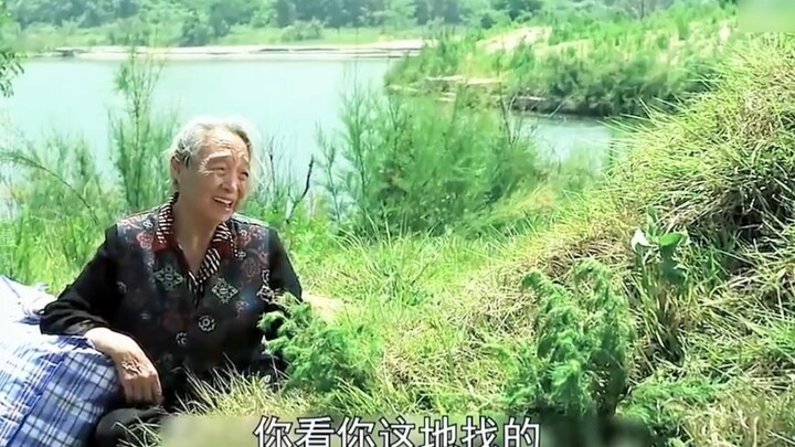 While your parents are still around, show them more filial piety—don't wait until it's too late to r