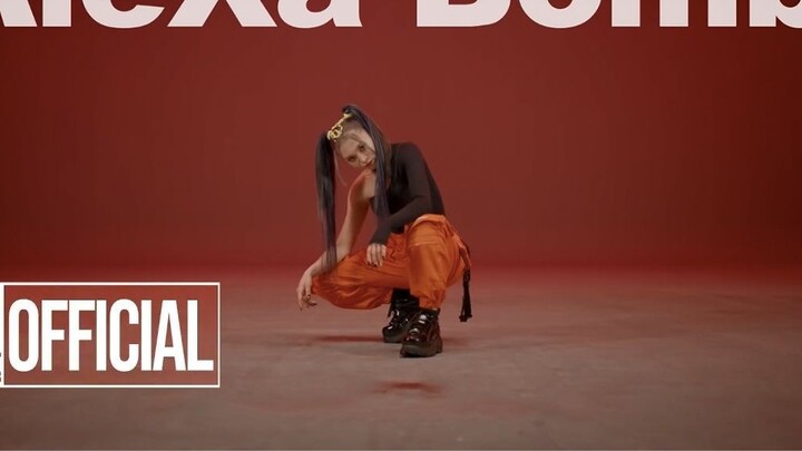 Koreografi yang sangat eksplosif, penuh kekuatan丨AleXa - Bomb (versi koreografi TinaMirae Solo)