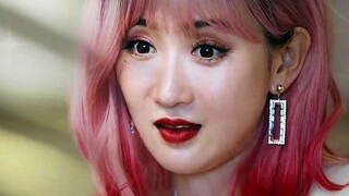 Mengapa kamu mengganggunya? Apakah kamu tidak tahu bahwa dia bergabung dengan Red Flower Society ket