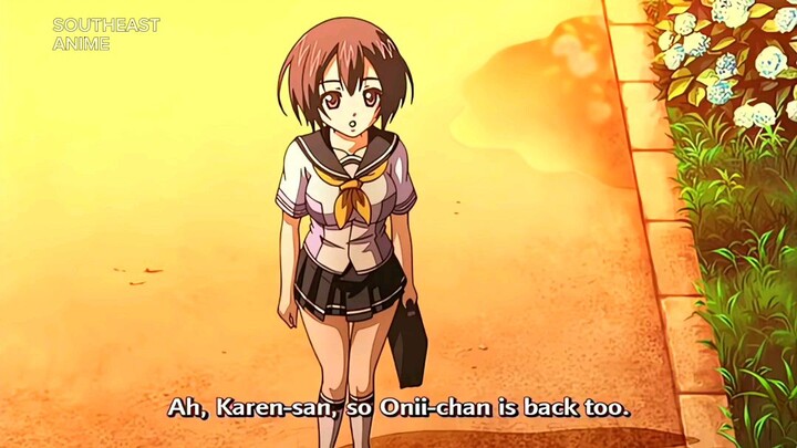 She saw Karen and her older brother exercising near the window 😏