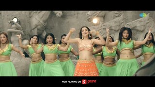 Koi_Sehri_Babu___Divya_Agarwal___Official_Music_Video___Shruti_Rane___Latest_Trending_Song(1080p)