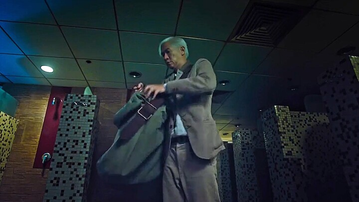 นักขับไล่ปีศาจสุดพิสดาร ไม่ใช้แผ่นยันต์หรือคาถา แค่ใช้ไก่เป็นๆ กับประทัดเท่านั้น #ระทึกขวัญลุ้นระทึก