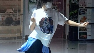ビビデバ（BIBIDIBA）踊ってみました