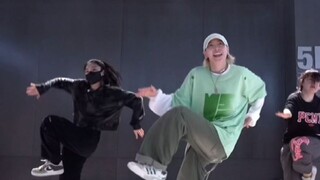 Girls look cool🤨Combination of elements from the Compendium of Materia Medica hiphop version (with m