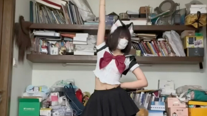 Membuka sebuah video, menyusul menontonnya