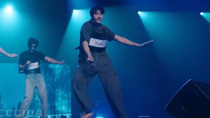 พังเต้นแล้วดูเป็นหนุ่มใหญ่มาก ไม่ใช่หุ่นยนต์แล้ว