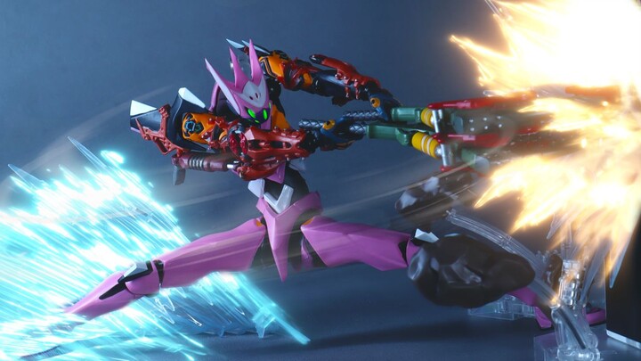 [Playing with Kaiyodo/Unit 8γ] Let’s talk about EVA-human movements