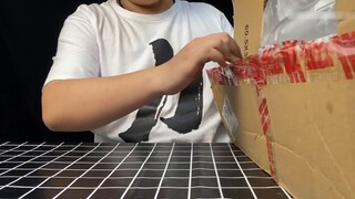 奥特曼不好看了？帅小伙捡漏特摄圈退圈大佬手办！没想到竟开出！
