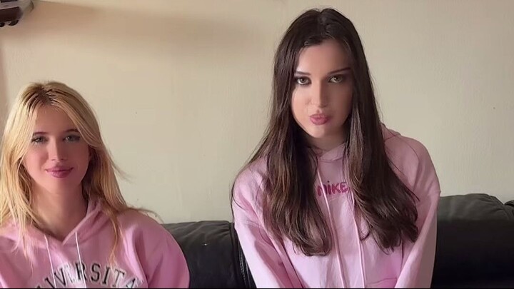 Lesbian: Bomb or Kiss Challenge with My Girlfriend! 😂 Who is the Loser?