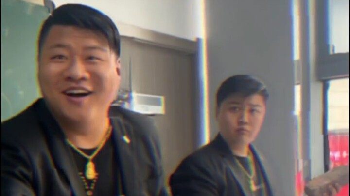 Penasaran gimana rasanya punya guru dengan level kekuatan tempur maksimal～