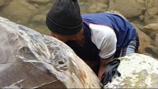 duwali fishing in Nepal | himalayan trout fishing technique |