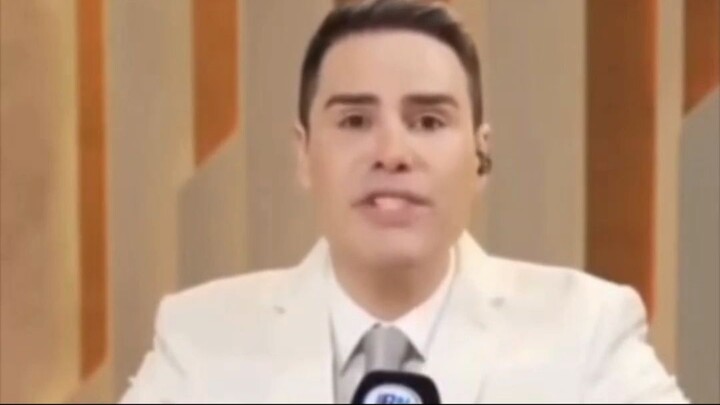 BOLSONARISTA LUIZ BACCI ACONSELHA FLÁVIO BOLSONARO A NÃO PARTICIPAR DE SABATINA NA TV GLOBO.
