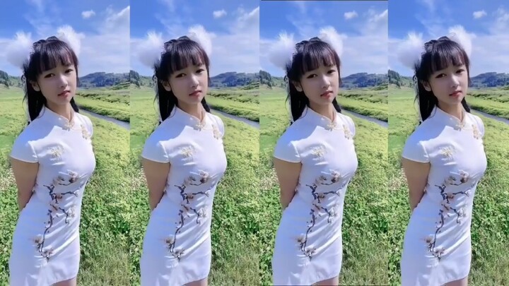 裸眼3D，拉离眼睛30公分左右，模糊视力，4个画面变3个就行了