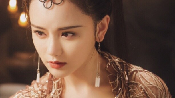 [มอนสเตอร์] ฉันอยากให้เธอมอบหัวใจให้ฉันอย่างเต็มใจ