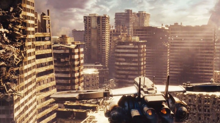 After the Doomsday War, machines rule the world—humans can only hide in the ruins and eke out a mise