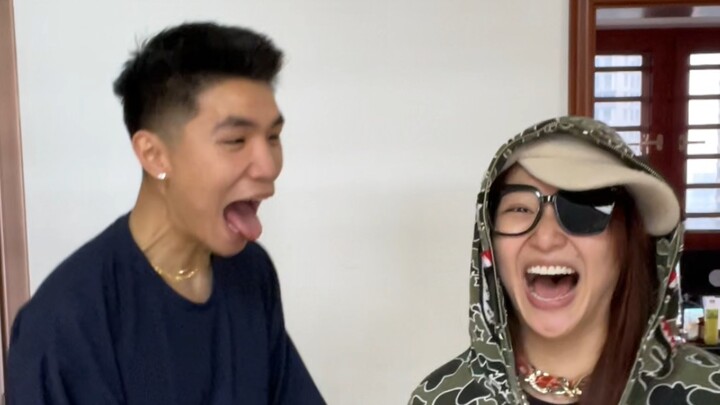 Rap Showdown at the Very Bottom