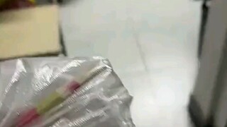 يبدو أن زميلي في الغرفة لمس حاسوبي.