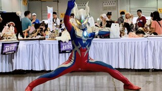 เซโรมาเยี่ยมชมนิทรรศการการ์ตูนซีดีเฉิงตู 8.13