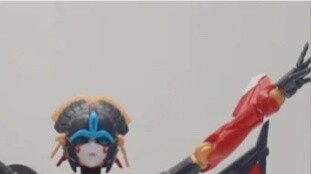 Teacher Touno Umi vs. Teacher Fengren in various postures