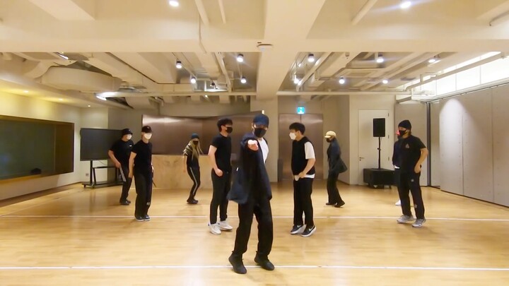 【คิมมินซอก】สุดปัง! เปิดเผยห้องฝึกเต้นเพลง «Shake» ของคิมมินซอก!