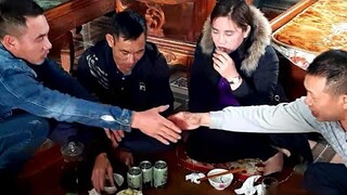 Mâm Cơm Hóa Vàng Siêu Ngon | Biển Nguyễn ngọc..