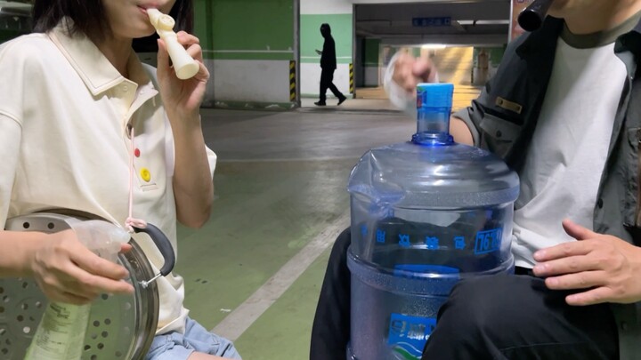 《地下车库的残像》