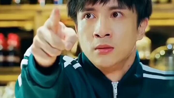 Teacher Xue’s ex-girlfriend pushed him to this—so tragic!