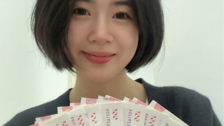 Năm 2024 đến lượt con gửi lì xì cho mẹ rồi!!