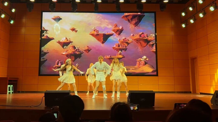 "OO" cover dance if you don't watch the regret series school special cover dance even the costumes a
