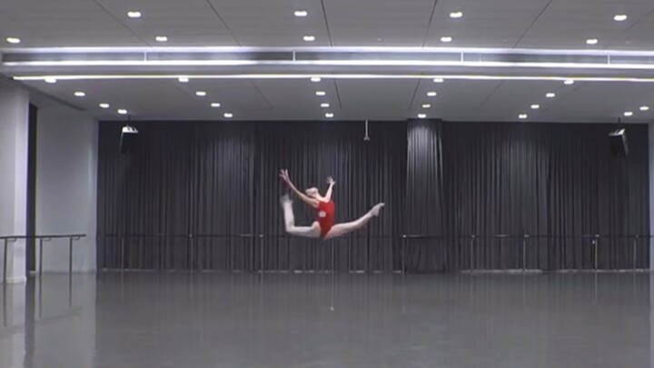 【Huang Huihui】 Jump and flip control technology combination