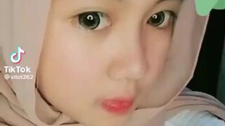 imut banget semangka nya 😋