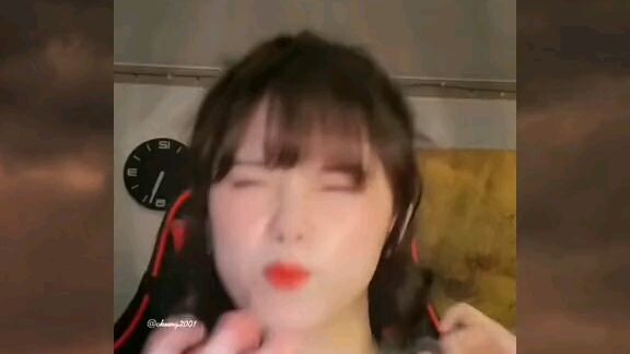 thiếu phần j ý nhể 😙