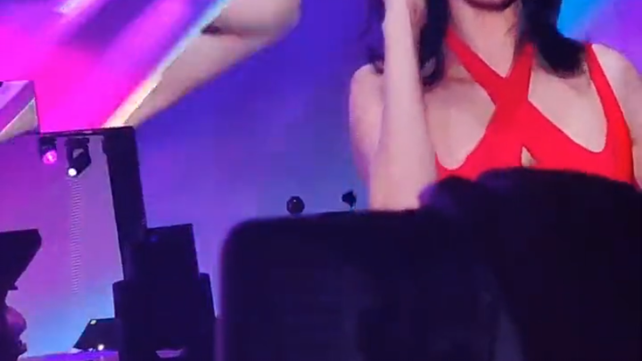 TWICE《I CAN STOP ME》/巴西巡演/青春活力四射