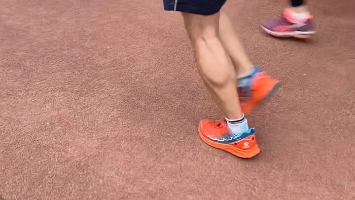 كيف تهبط بقدميك أثناء الجري؟ 90% من الناس يرتكبون هذا الخطأ!