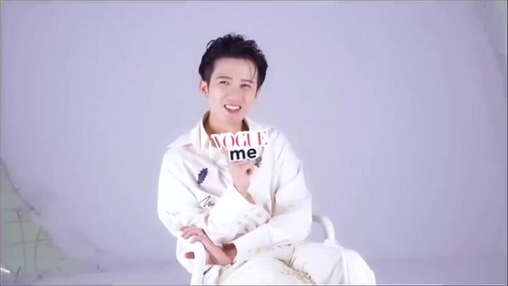 Tan Jianci My Cat’s ceiling for girl group dance is definitely Up&down!