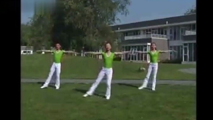 The Third National Broadcast Gymnastics Routine for Primary and Secondary School Students—Golden Win